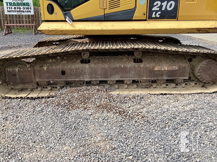 2014-komatsu-pc210-lc-10-image-2