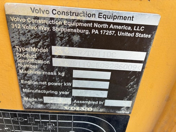 2018-volvo-dd110c-image-19