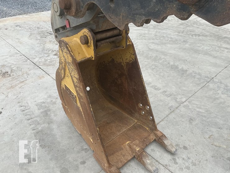 2016-takeuchi-tb1140-image-11
