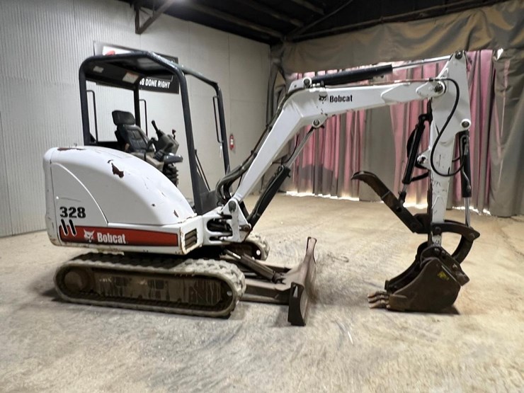bobcat-328g-image-6