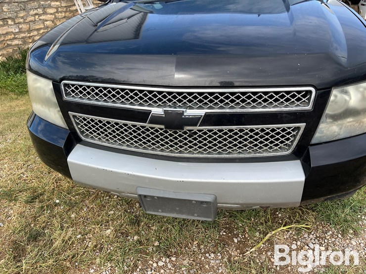 2007-chevrolet-tahoe-image-10
