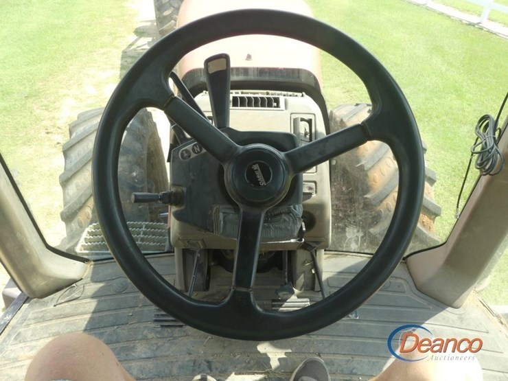 2010-case-ih-magnum-275-image-13