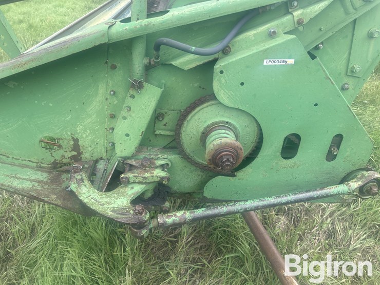 john-deere-224-image-9