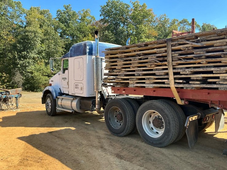 1997-kenworth-t800-image-3