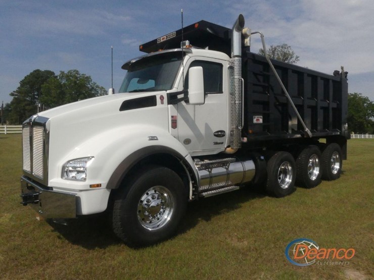 2024-kenworth-t880-image-28