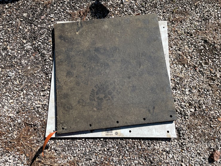 #1674-•-(4)-mud-flaps-image-1