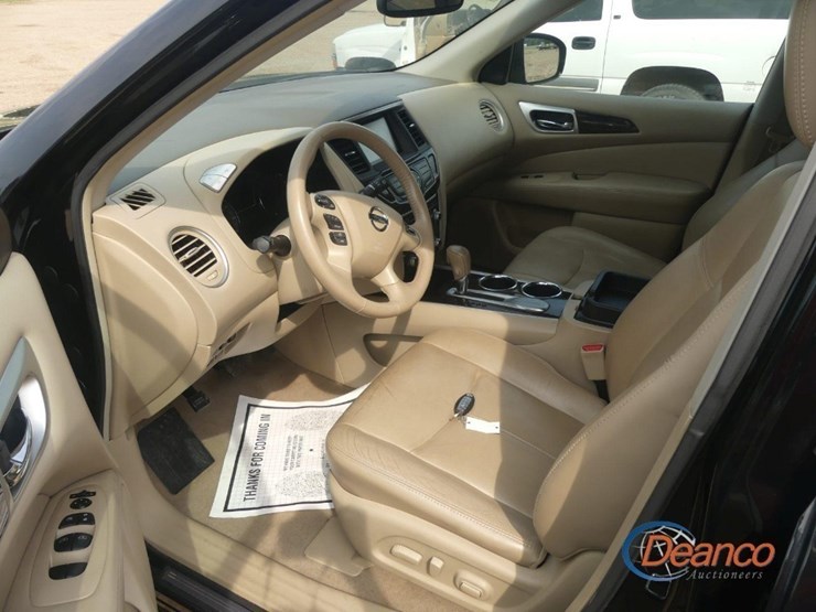 2013-nissan-pathfinder-image-5