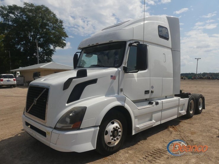 2016-volvo-vnl-truck-tractor,-s/n-4v4nc9eh3gn936454:-t/a,-sleeper,-volvo-d13-425hp-eng.,-ishift-auto,-12.5k-front,-38k-rears,-445/50r22.5-single-rears,-295/75r22.5-fronts,-925k-mi.-image-23