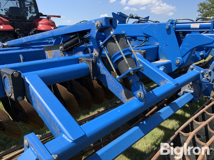 2017-landoll-7821-20-image-17