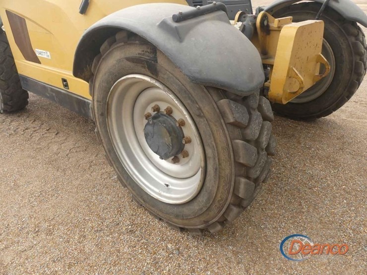 2014-caterpillar-tl642c-image-7