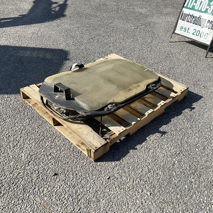 BOBCAT M SERIES FORESTRY DOOR