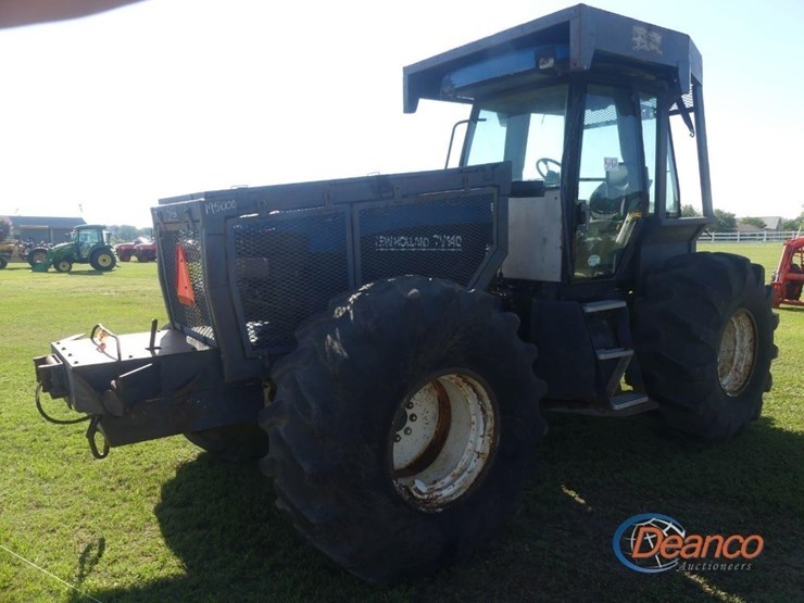 new-holland-tv140-image-17