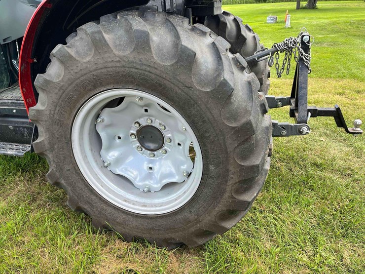 massey-ferguson-1755m-image-33