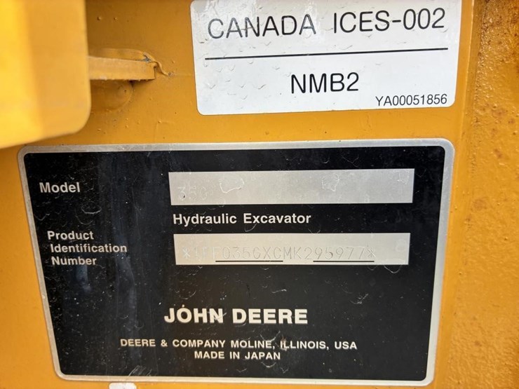 2024-deere-35g-image-26