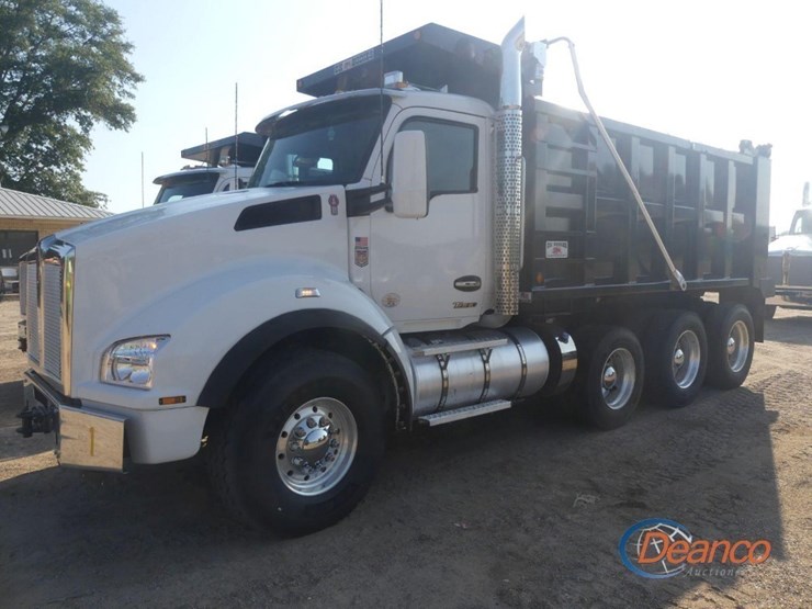 2024-kenworth-t880-image-27