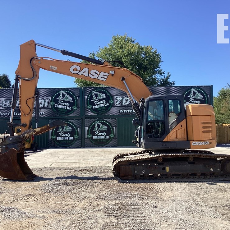 2020 CASE CX245DSR