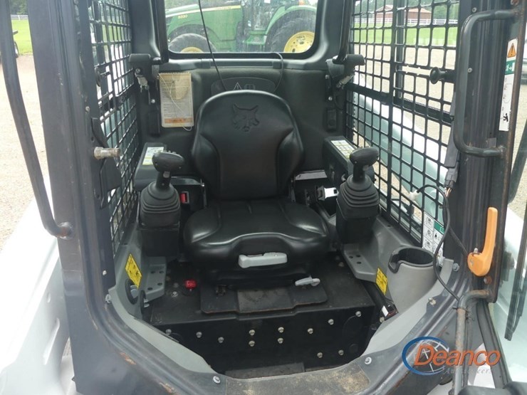 2022-bobcat-t550-image-9