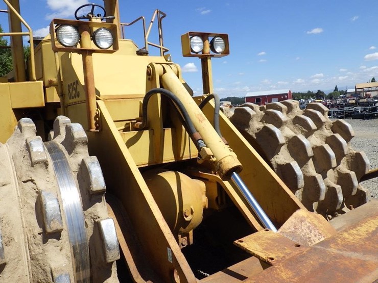 1986-caterpillar-825c-image-15