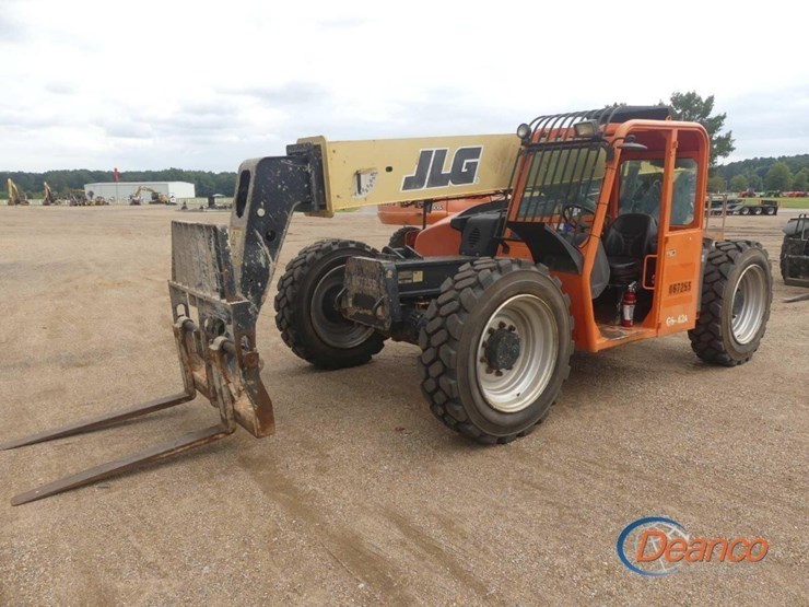 2015-jlg-g6-42a-image-14
