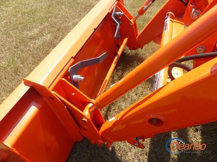 2015-kubota-l3901hst-image-7