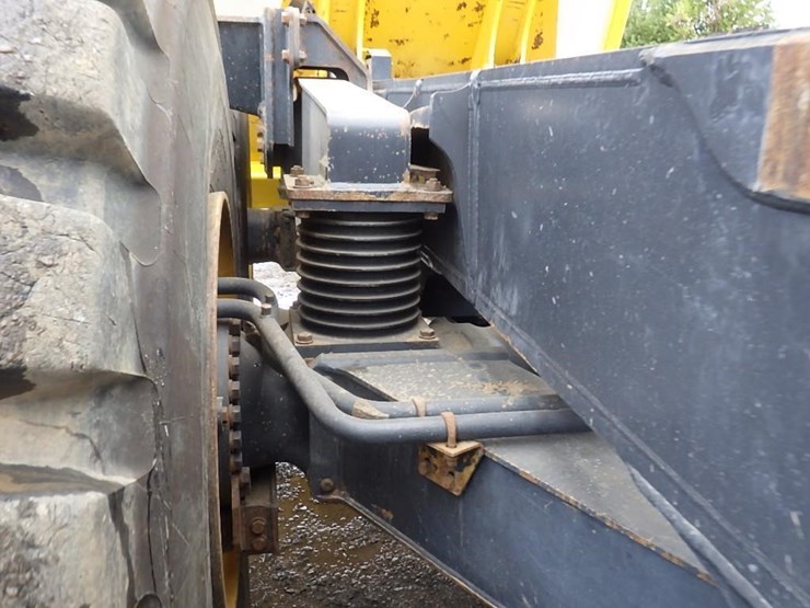 2016-komatsu-hm400-5-image-26