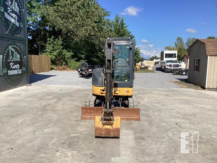 2007-deere-35d-image-7