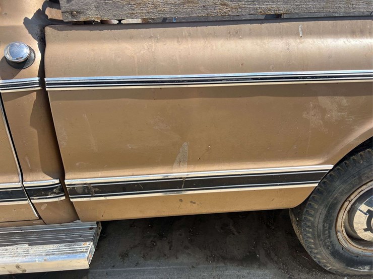 1969-chevy-c20-custom-camper-image-49