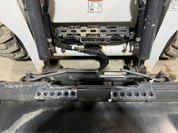 2018-bobcat-s595-image-10