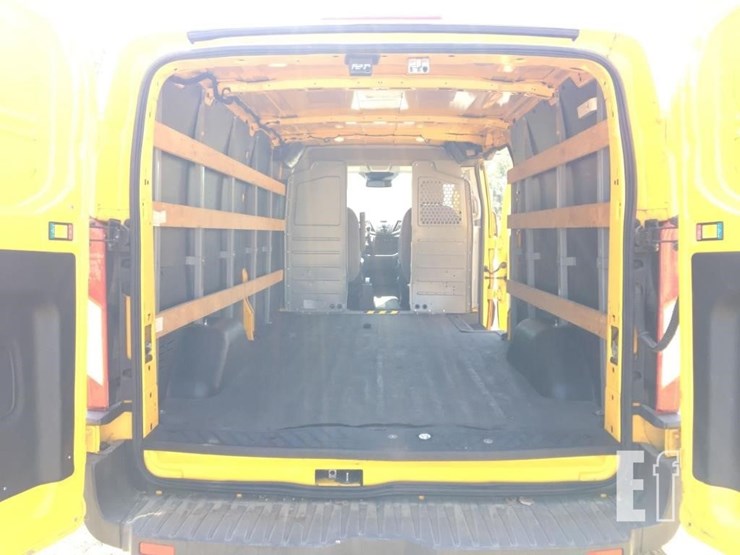 2016-ford-transit-image-9