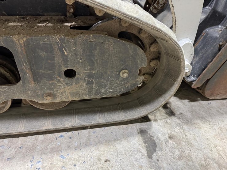 2021-bobcat-mt100-image-17
