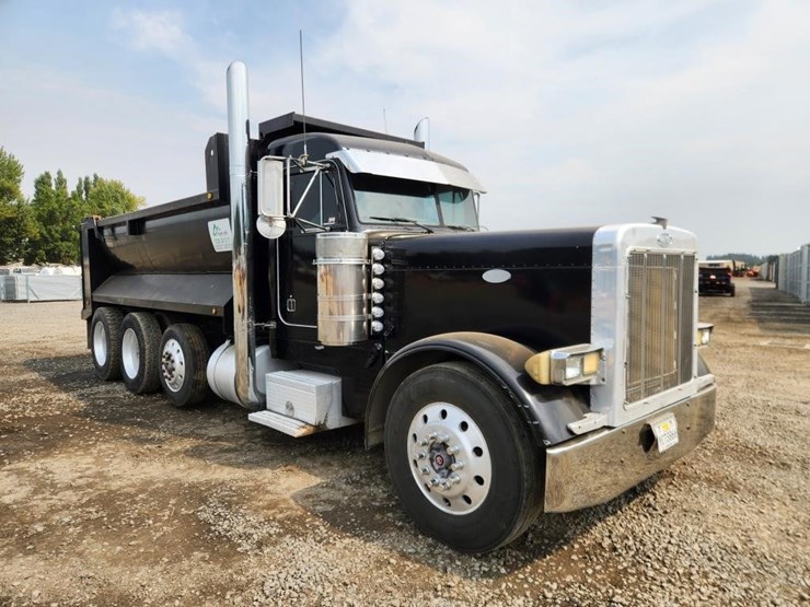 1999-peterbilt-379-image-3
