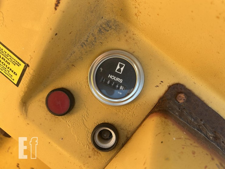 komatsu-d31p-17-image-17