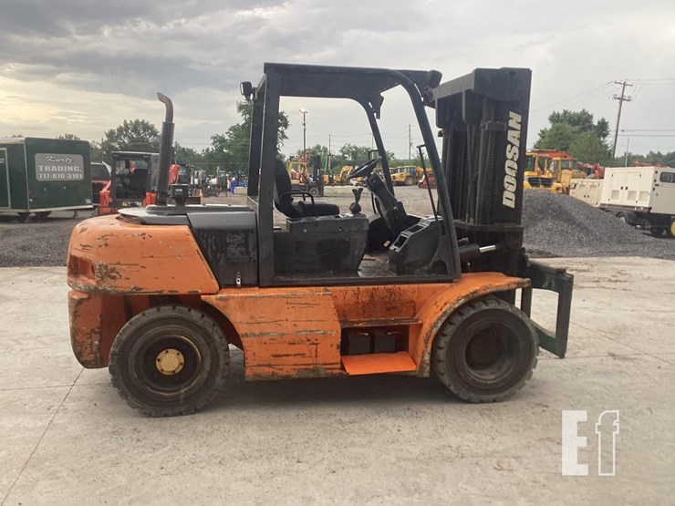 2009-doosan-d70s-5-image-5