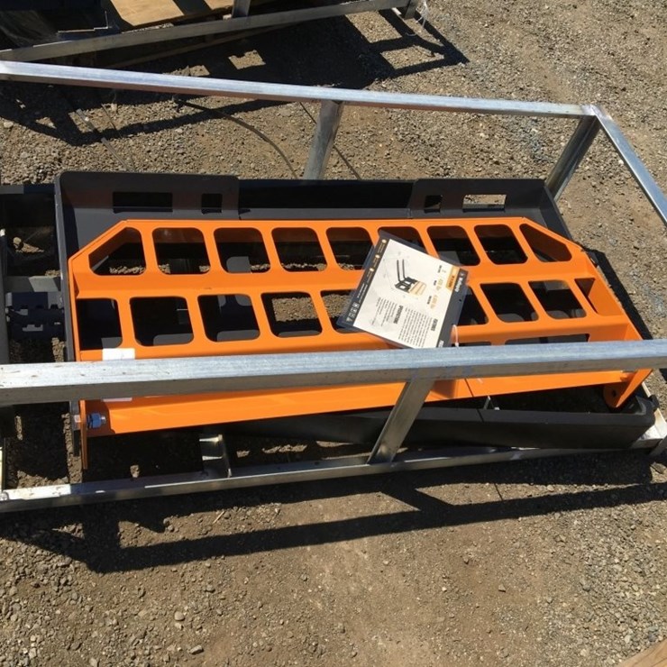 Unused Wolfequip PF-11-3500G 48in Fork Attachment,