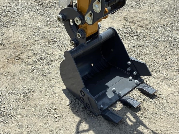 2025-sdlanch-sdle20-hydraulic-excavator-image-11