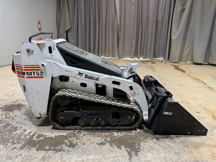 2013-bobcat-mt52-image-6