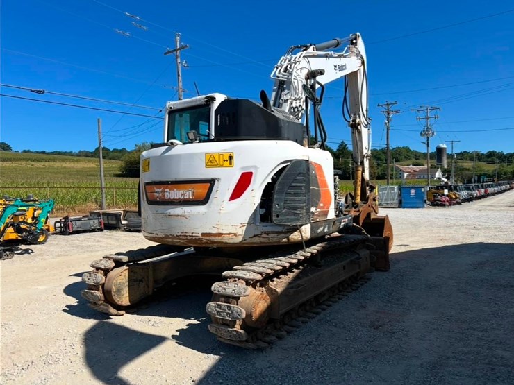 2020-bobcat-e145-image-5