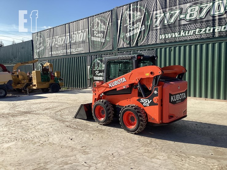 2018-kubota-ssv65-image-2