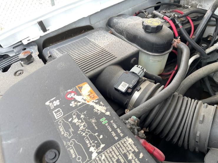 2011-chevrolet-2500-image-27