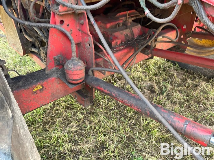 1985-massey-ferguson-850-image-19