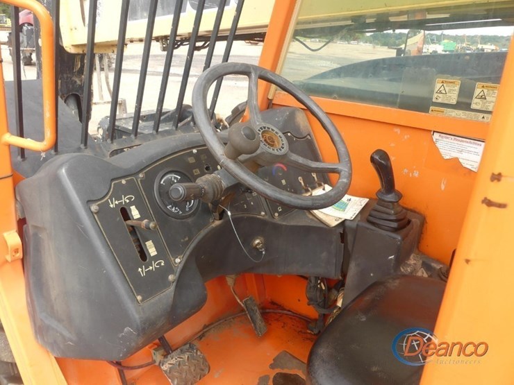 2015-jlg-g6-42a-image-12