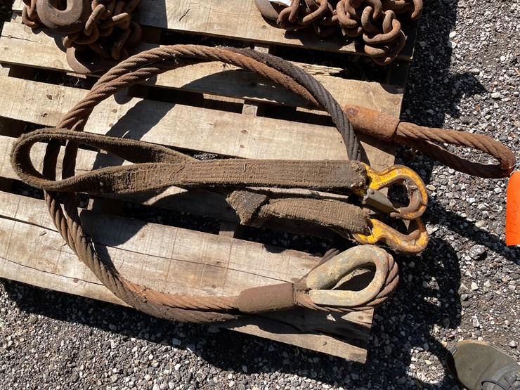 #1700-•-(2)-lifting-slings-image-1