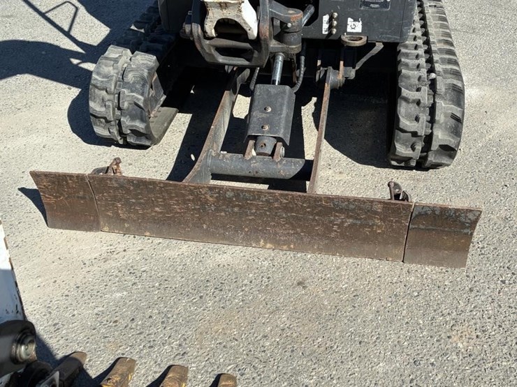 2020-bobcat-e20-image-5