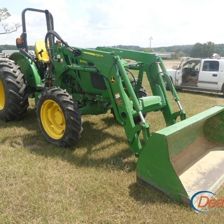 2018 JOHN DEERE 5075E