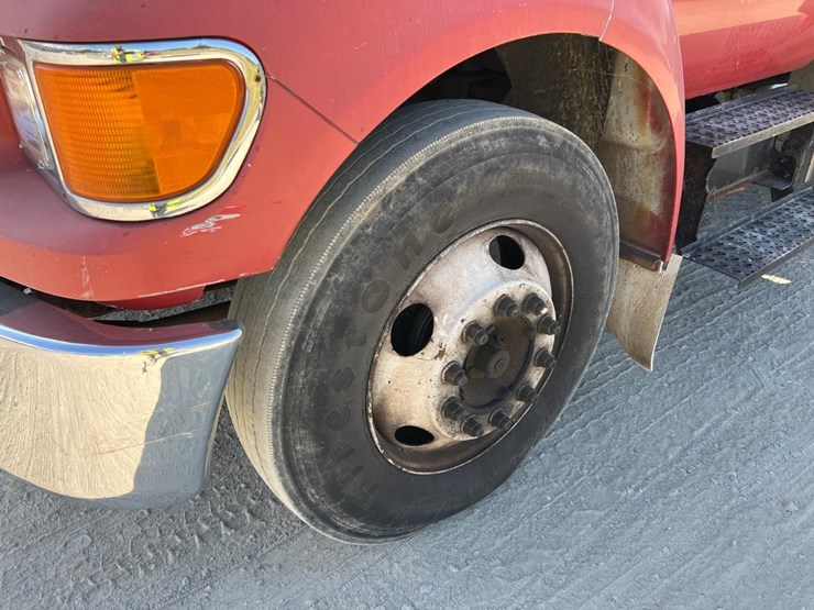 ford-f650-image-9
