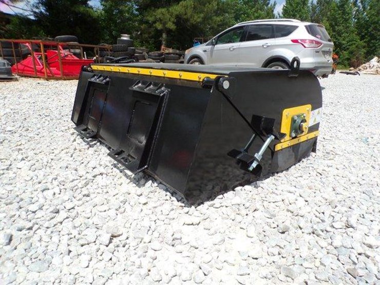 #1409-•-unused-future-skid-steer-box-broom-image-5