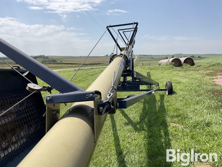 harvest-international-h1082-image-20
