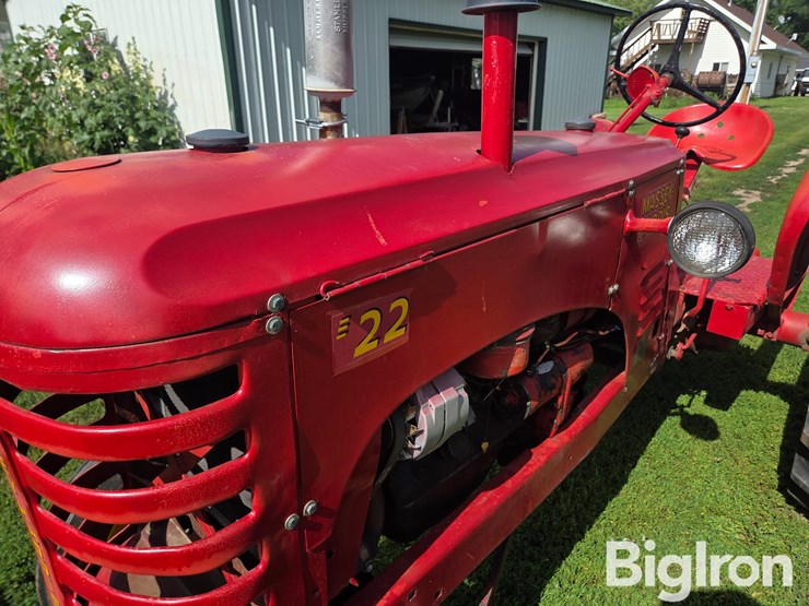 1949-massey-harris-22-image-10