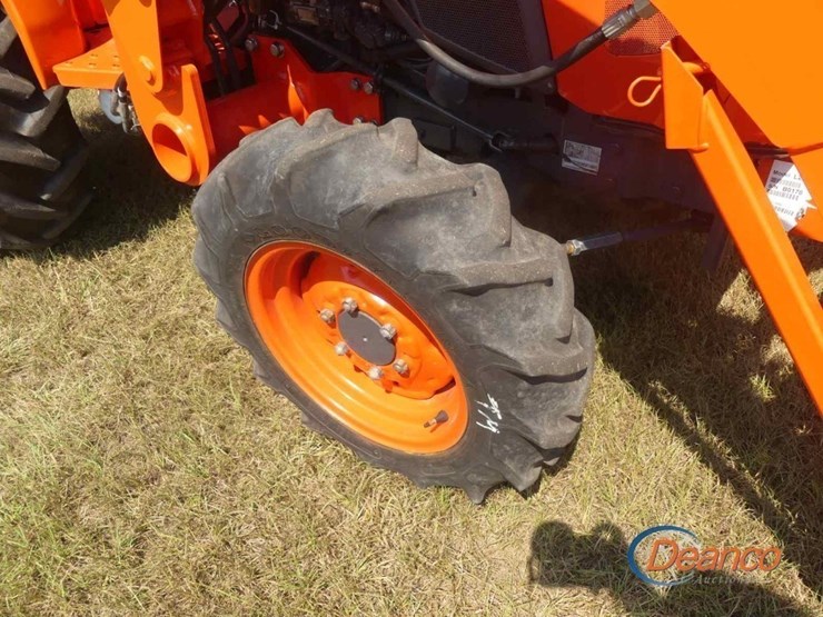2015-kubota-l3901hst-image-9