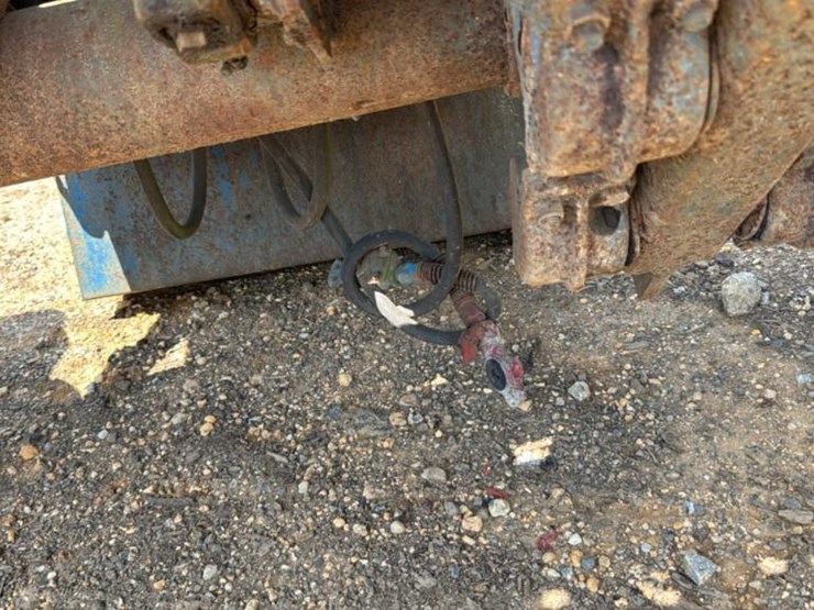 #255-•-semi-5th-wheel-dolley-image-7